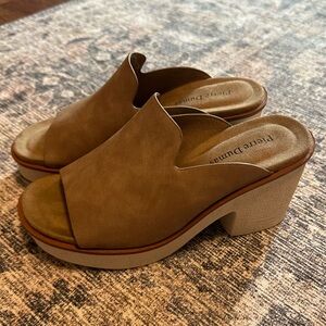 Pierre Dumas Suede Wedges